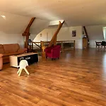 Bed & Breakfast Maison Karmanor 3*