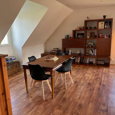 Bed & Breakfast Maison Karmanor 3*