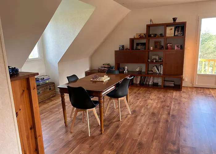 Bed & Breakfast Maison Karmanor 3*