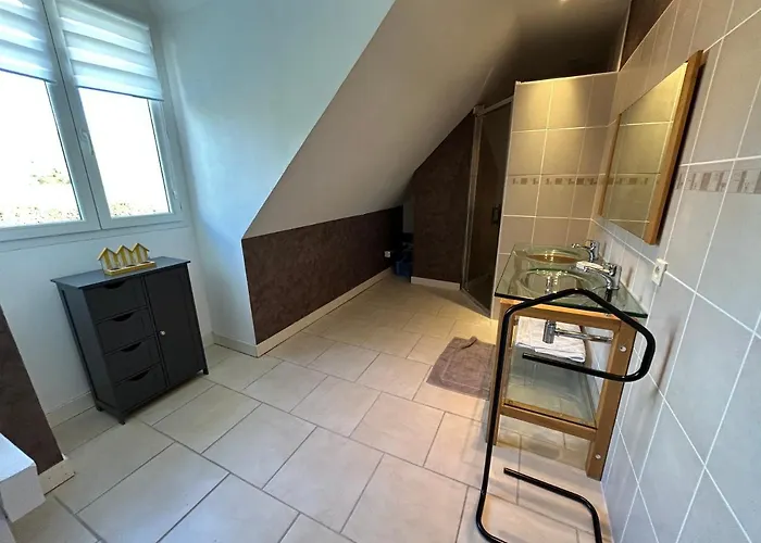 Maison Karmanor 3* Monthoiron