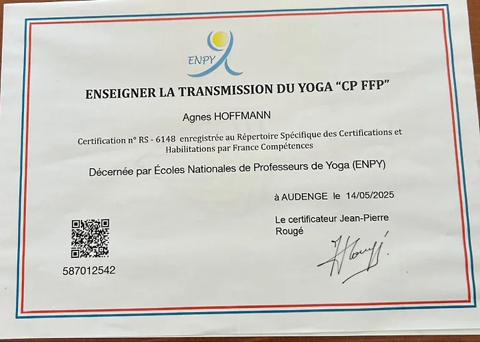 Maison Karmanor 3* Monthoiron